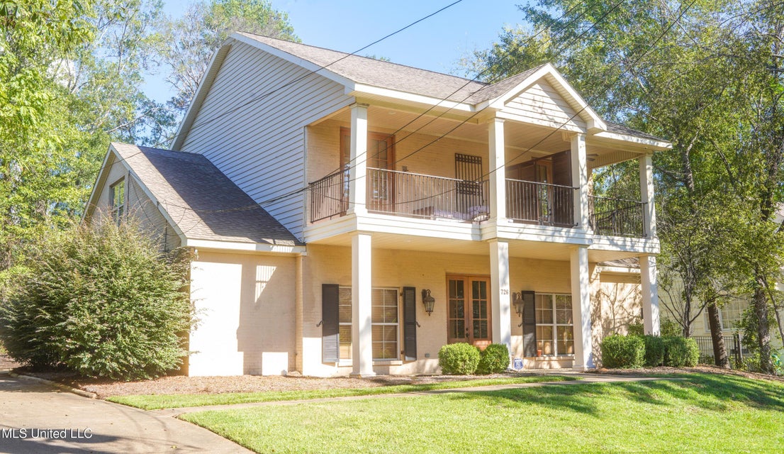 Property main image